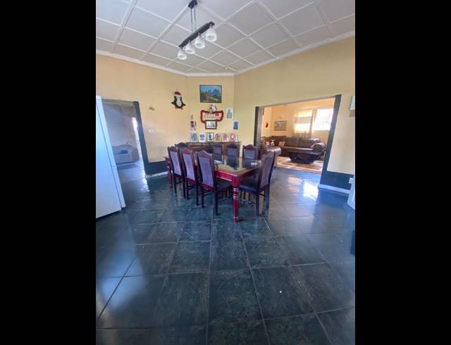 3 BEDROOM HOUSE FOR SALE IN REGENTS PARK